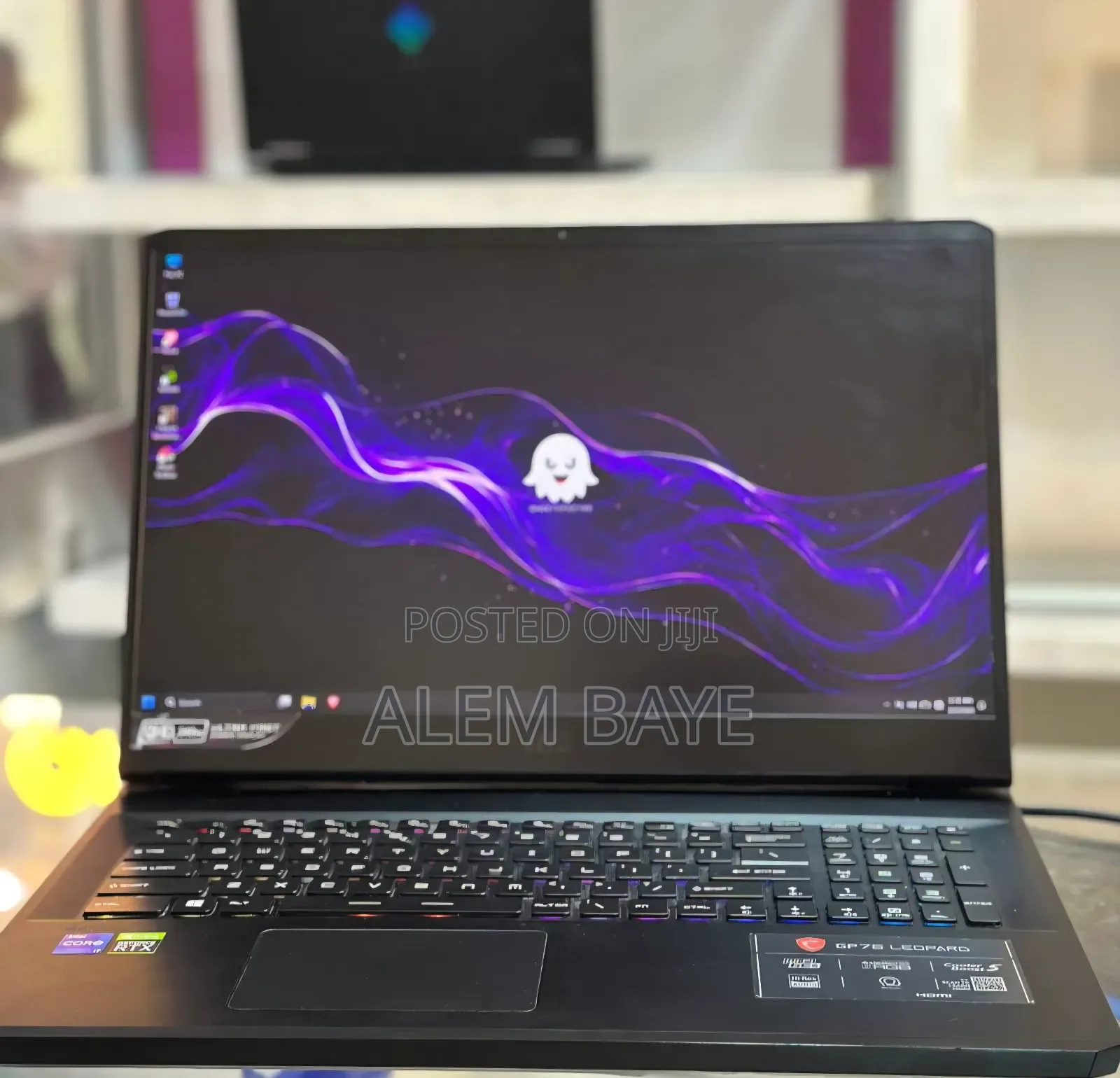 New Laptop MSI GP75 Leopard 8GB Intel Core i7 SSD 512GB