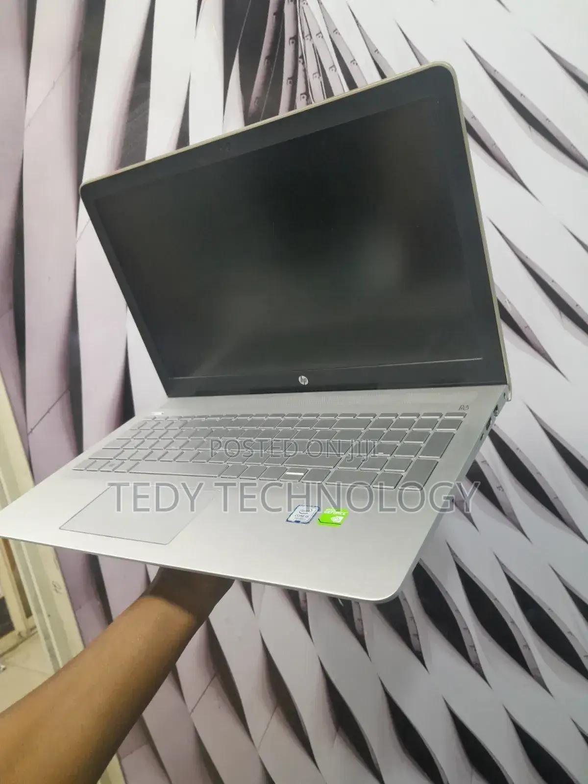 Laptop HP Pavilion 15 8GB Intel Core i5 SSD 512GB