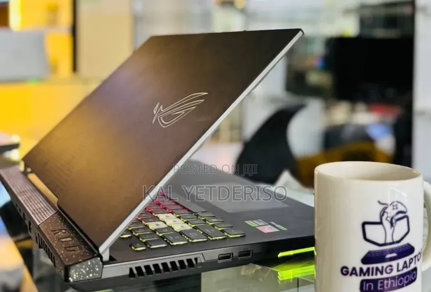 New Laptop Asus 16GB AMD Ryzen 7 SSD 256GB