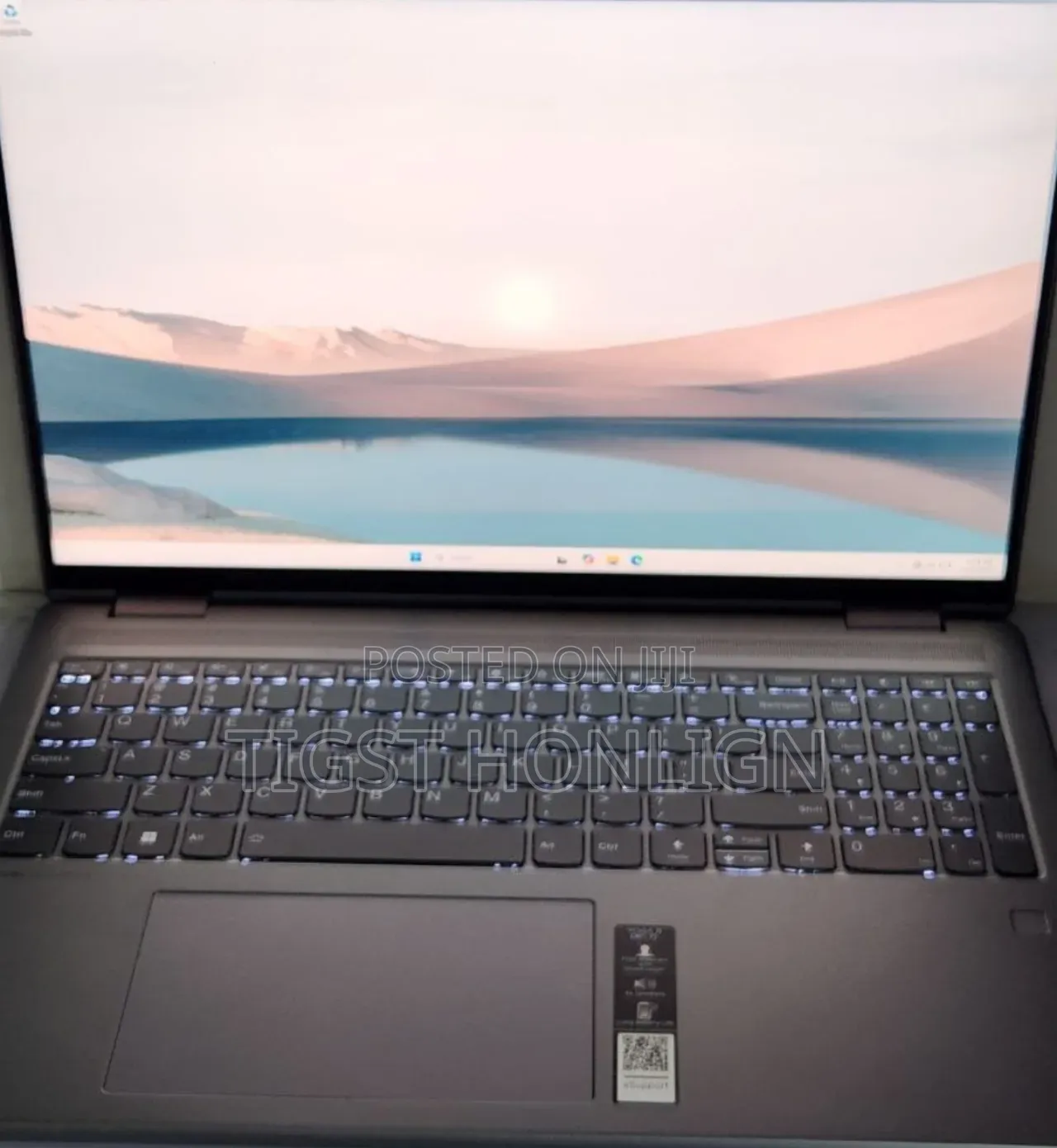 New Laptop Lenovo Yoga 7i 16GB Intel Core i7 SSD 512GB