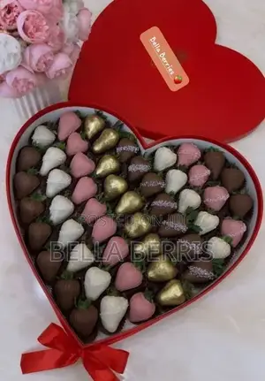 Chocolate Covered Strawberries And Cake Pop's For Different Events