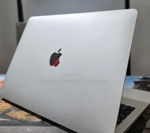 New Laptop Apple MacBook Air 2020 M1 8GB Apple M1 SSD 256GB