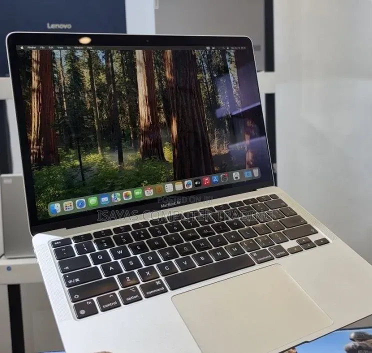 New Laptop Apple MacBook Air 2020 M1 8GB Apple M1 SSD 256GB