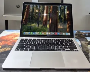New Laptop Apple 8GB Apple M1 SSD 256GB