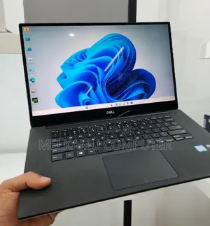 New Laptop Dell XPS 15 16GB Intel Core i7 SSD 512GB