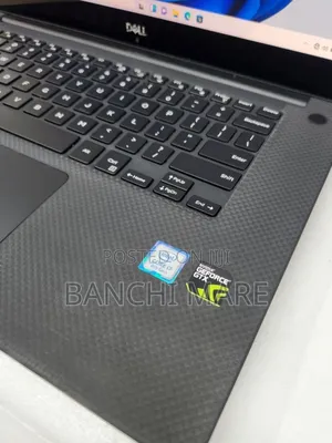 New Laptop Dell XPS 15 16GB Intel Core i7 SSD 512GB