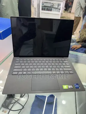 New Laptop Dell Precision 3580 32GB Intel Core i9 SSD 512GB