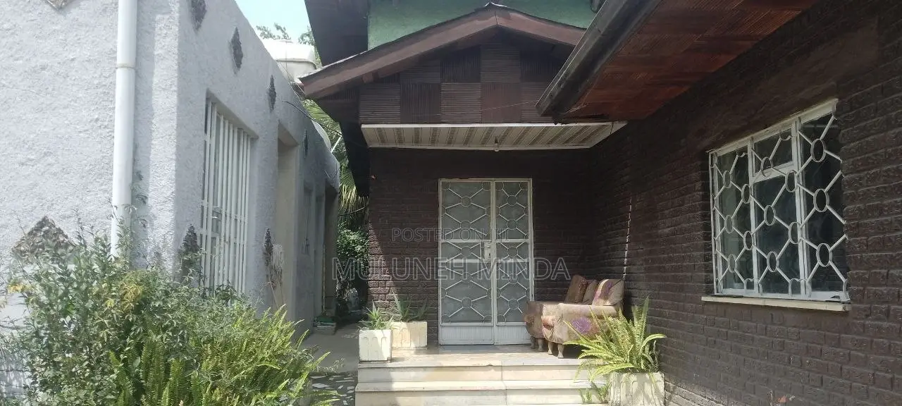 Furnished 2bdrm House in Bole for sale