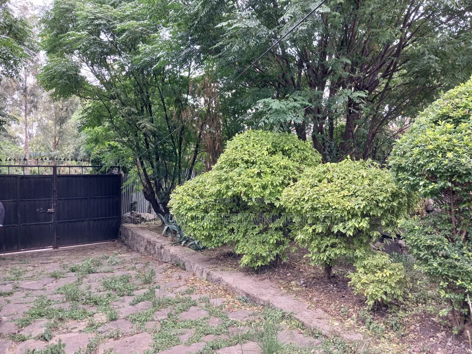 የሚሸጥ ቤት አቃቂ አለምባንክ