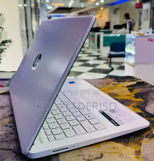 New Laptop HP Stream Notebook 4GB SSD 256GB