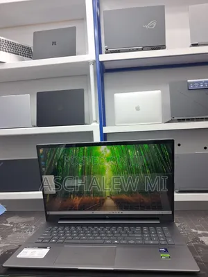 New Laptop HP Envy 17 32GB Intel Core Ultra 7 SSD 1T