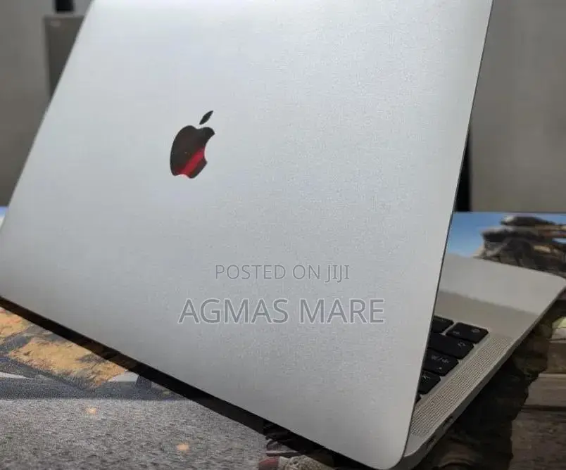 New Laptop Apple MacBook Air 2020 M1 8GB Apple M1 SSD 256GB