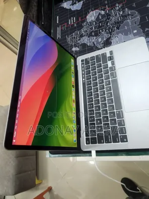 New Laptop Apple MacBook 8GB Apple M1 SSD 512GB