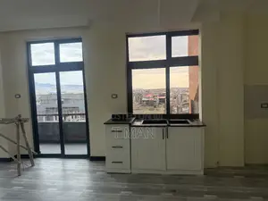 3bdrm Apartment in Yeka for rent