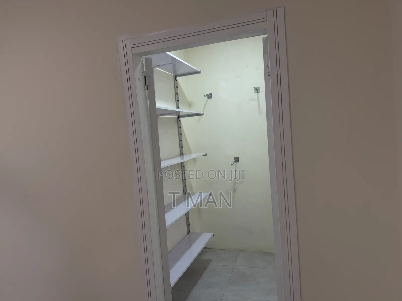 3bdrm Apartment in Yeka for rent