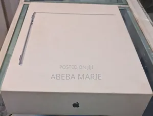 New Laptop Apple MacBook Air 2025 M4 16GB Apple M4 SSD 1T