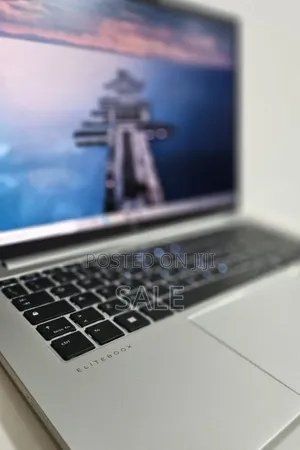 New Laptop HP EliteBook 840 G11 16GB Intel Core Ultra 7 SSD 512GB