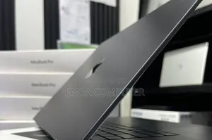 New Laptop Apple MacBook Pro 2024 M3 36GB Apple M3 Max SSD 1T