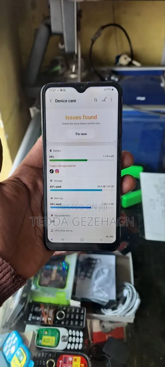 Samsung Galaxy A20 32 GB Black