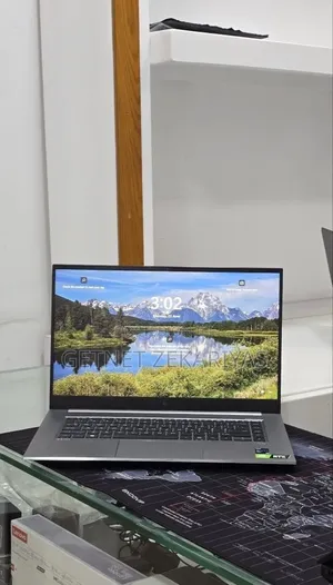 New Laptop HP ZBook 15 32GB Intel Core i7 SSD 512GB