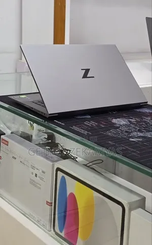 New Laptop HP ZBook 15 32GB Intel Core i7 SSD 512GB