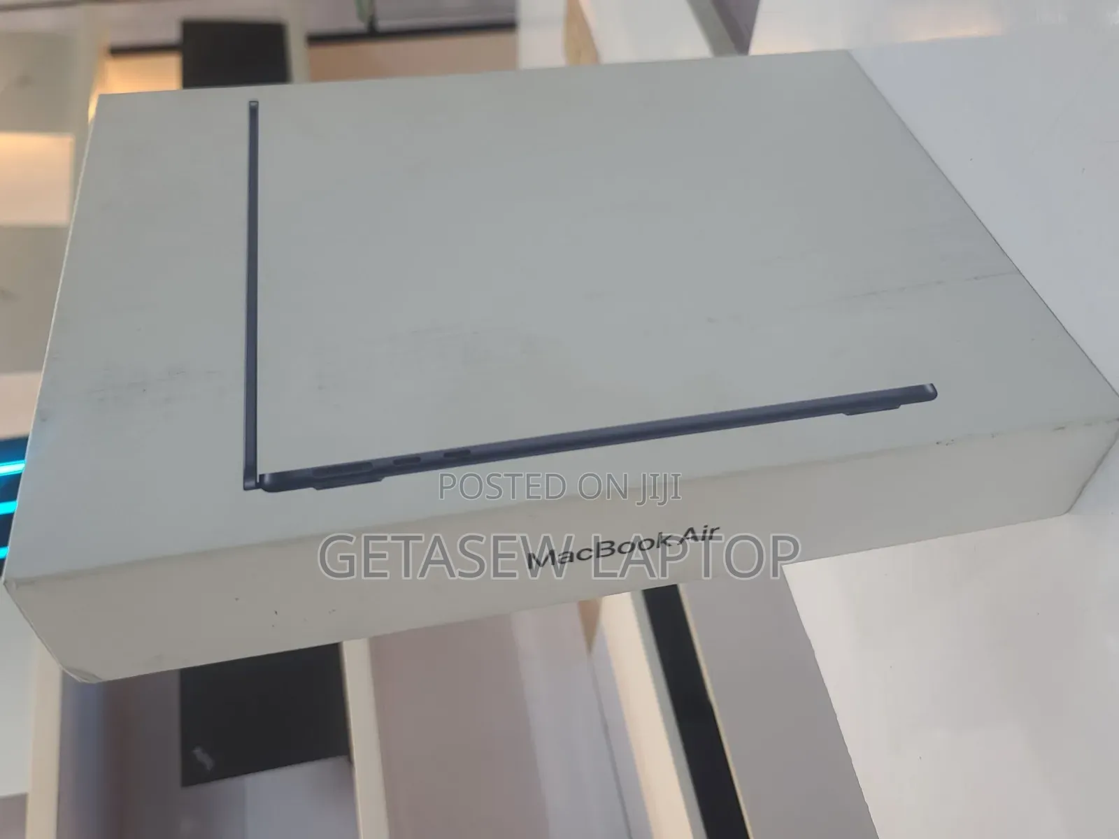 New Laptop Apple MacBook Air 2026 M5 16GB Apple M5 SSD 512GB