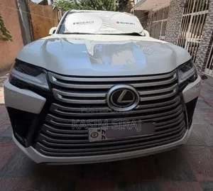Lexus LX 2024 White