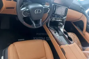Lexus LX 2024 White