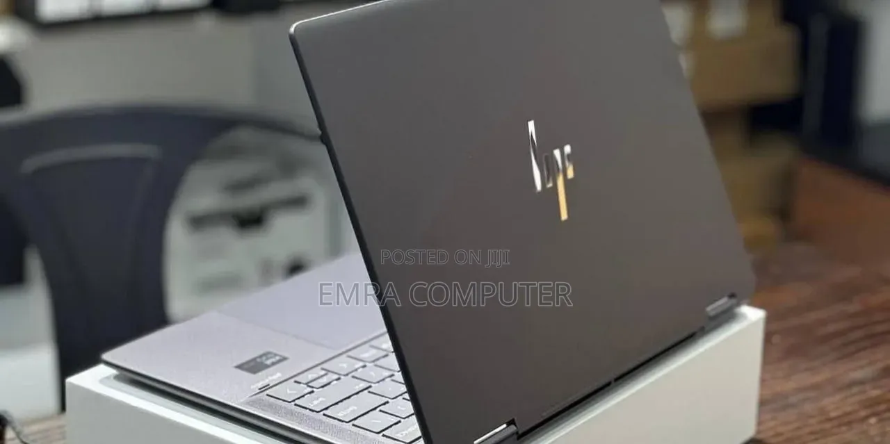 New Laptop HP 16GB Intel Core Ultra 7 SSD 1T