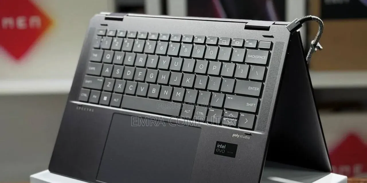 New Laptop HP 16GB Intel Core Ultra 7 SSD 1T