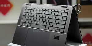 New Laptop HP 16GB Intel Core Ultra 7 SSD 1T