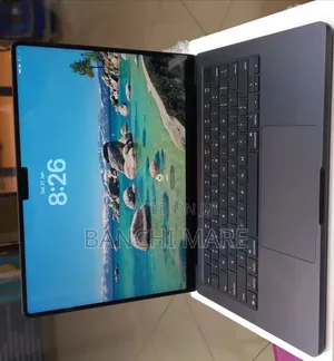 New Laptop Apple MacBook Pro 16GB Apple M5 SSD 512GB