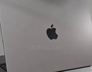 New Laptop Apple MacBook Pro 2021 M1 16GB Apple M1 Pro SSD 512GB