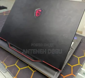 New Laptop MSI Raider GE76 12UGS 16GB Intel Core i9 SSD 1T