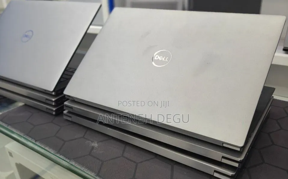 New Laptop Dell Precision 5540 16GB Intel Core i7 SSD 512GB