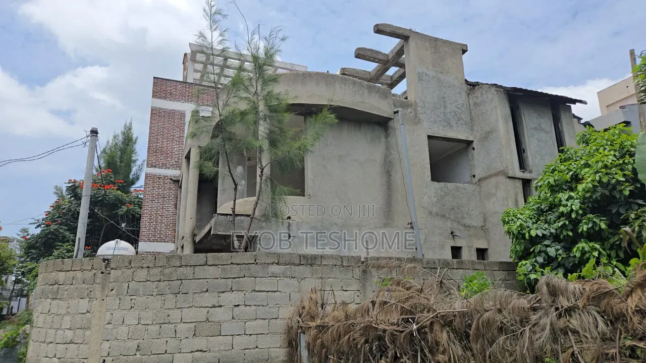 4bdrm House in ቃሊቲ, Akaky Kaliti for sale