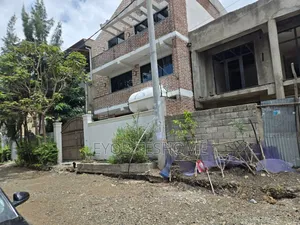 4bdrm House in ቃሊቲ, Akaky Kaliti for sale