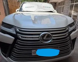 Lexus LX 2024 Ivory