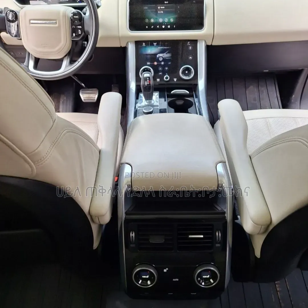 Land Rover Range Rover Sport 2022 Silver