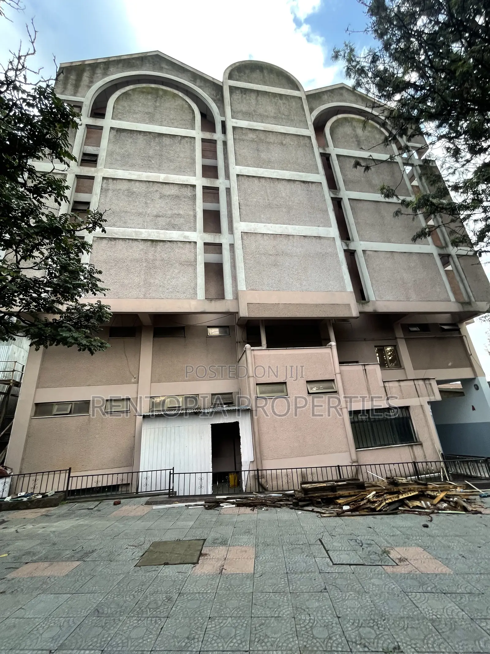 Building for Rent! ህንጻ ኪራይ