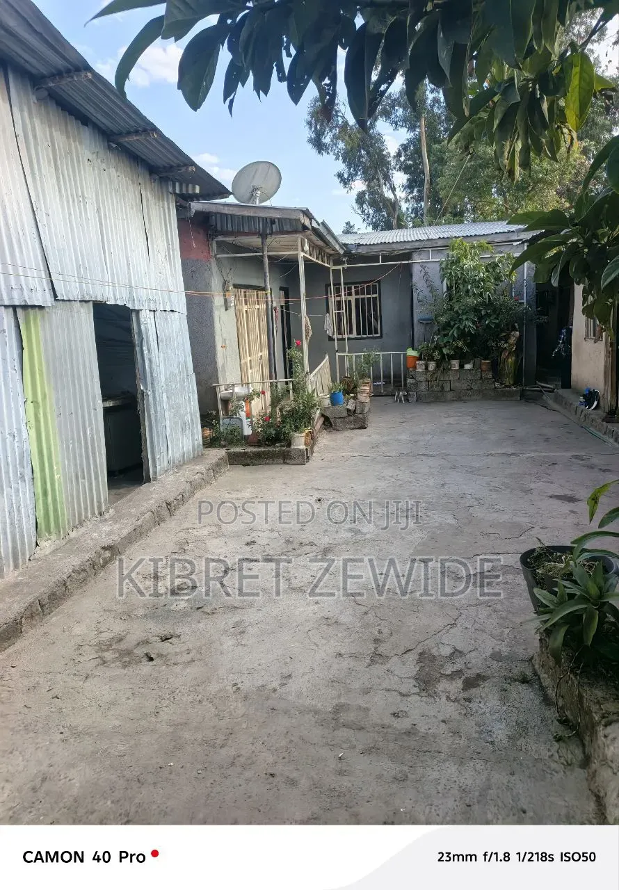 Furnished 3bdrm House in Kibert Zewdie, Yeka for sale