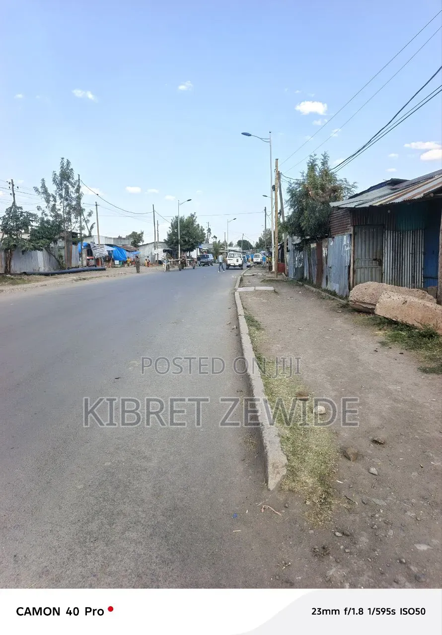 Furnished 3bdrm House in Kibert Zewdie, Yeka for sale