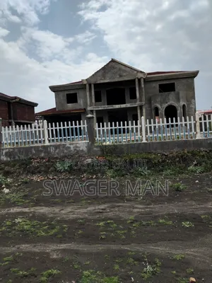 6bdrm Townhouse/Terrace in Ccd Kompawund, Yeka for sale