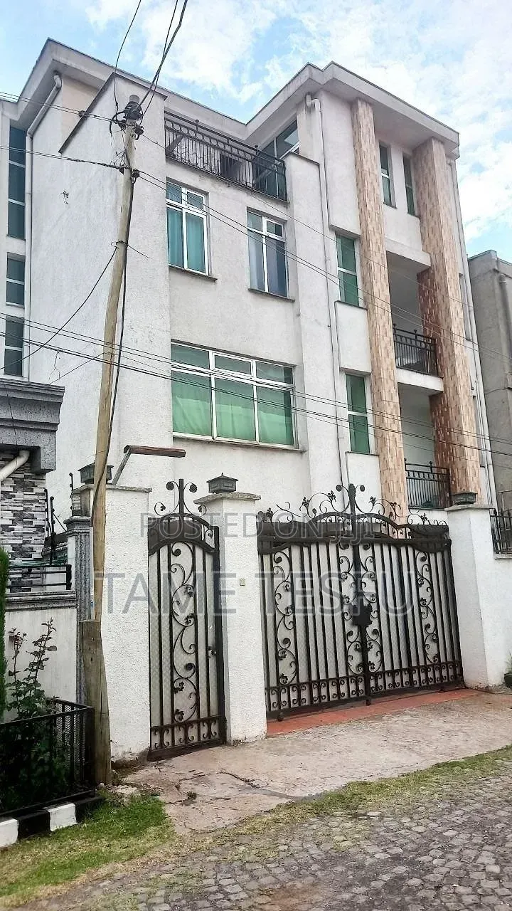 Furnished 8bdrm House in Figa, Bole for sale