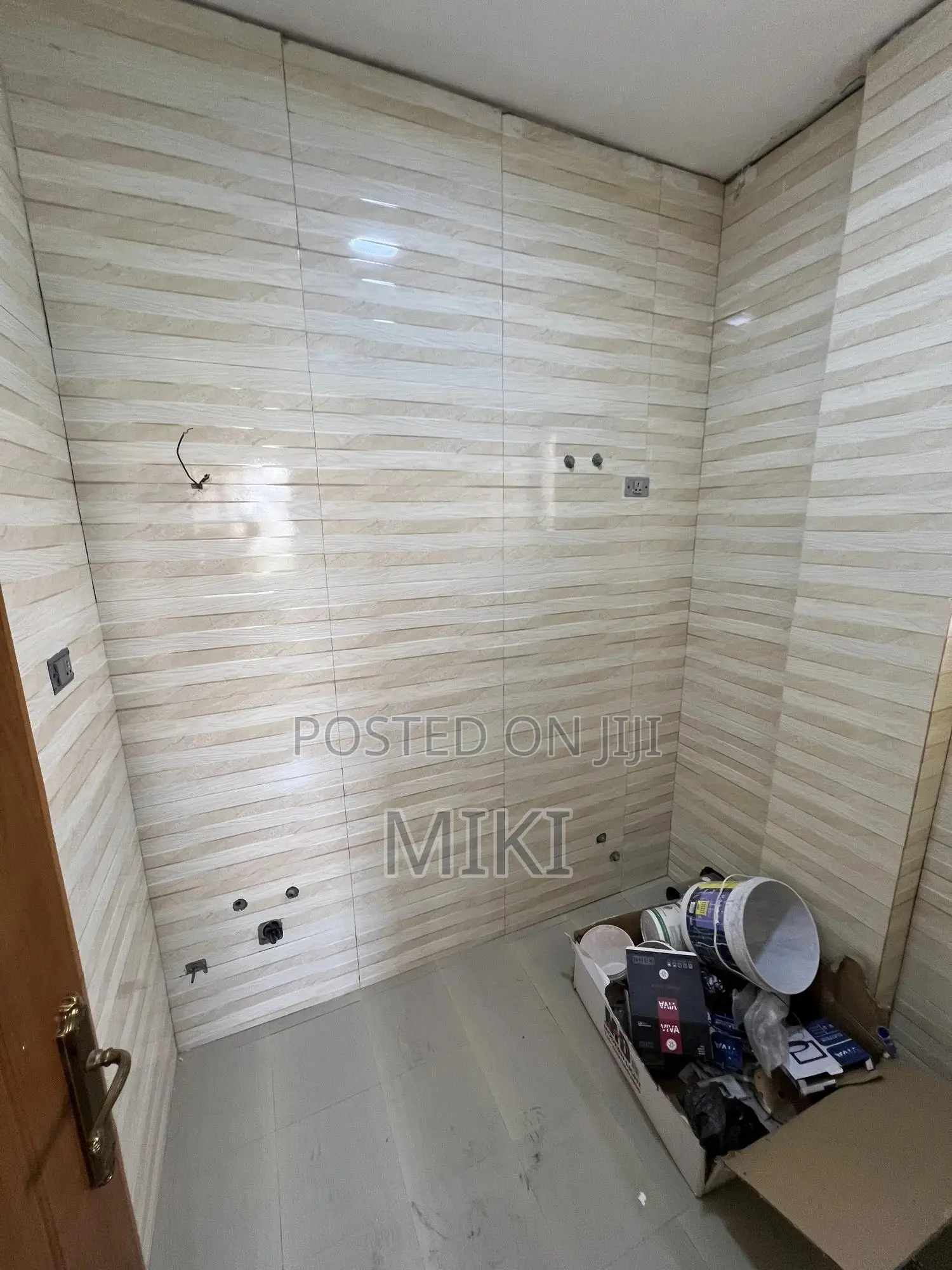 Furnished 3bdrm Apartment in Haile Garment, Nifas Silk-Lafto for sale