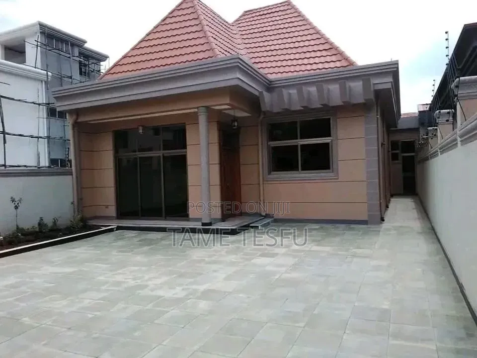 Furnished 4bdrm Villa in ሰሚት, Bole for sale