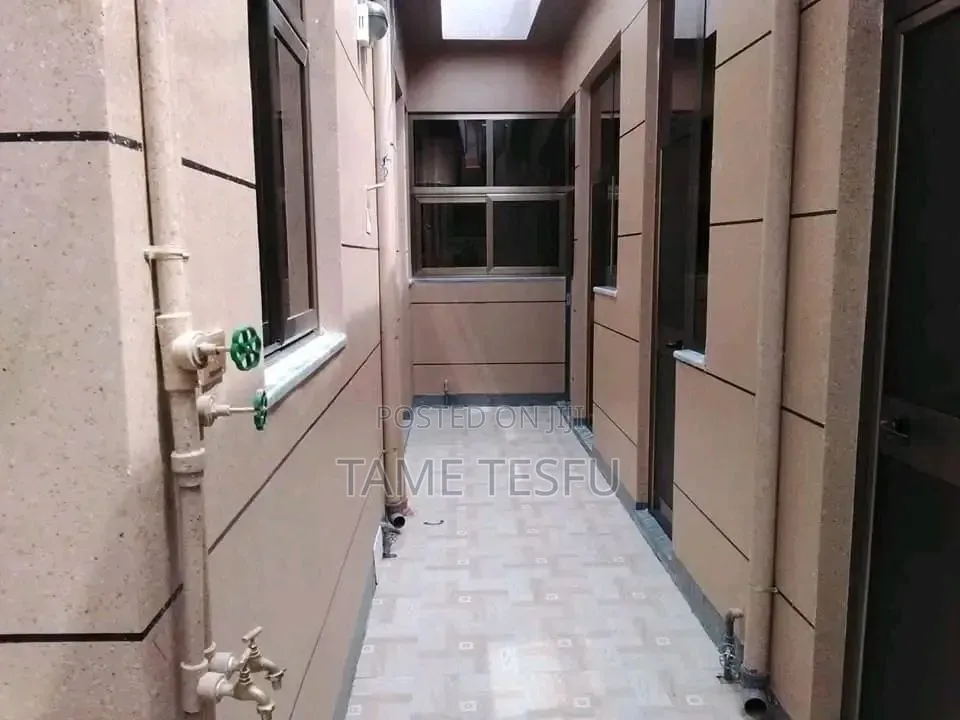 Furnished 4bdrm Villa in ሰሚት, Bole for sale