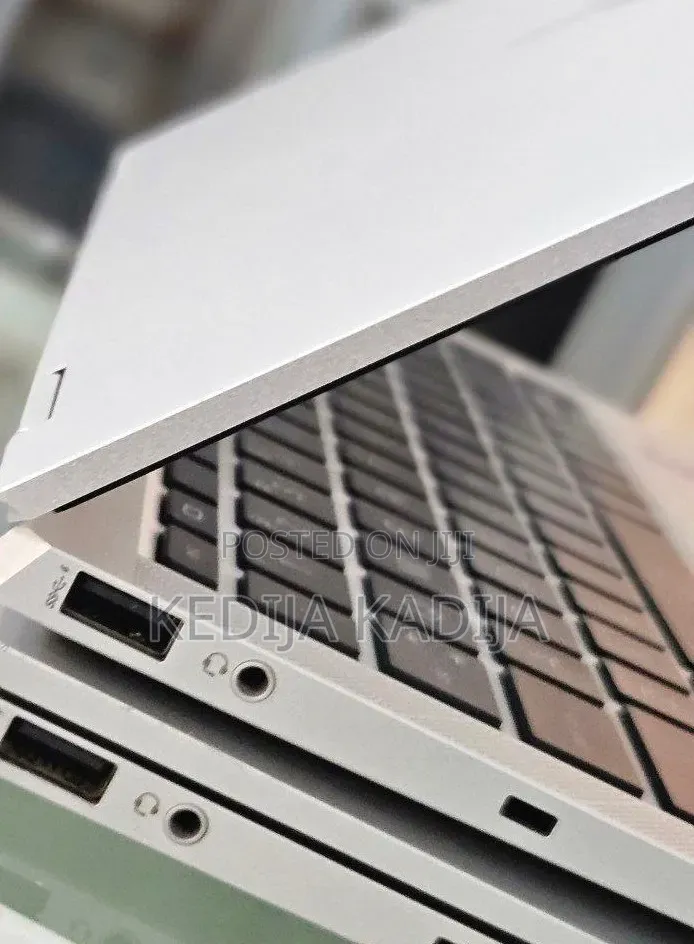 New Laptop HP Spectre 16GB Intel Core i7 SSD 512GB
