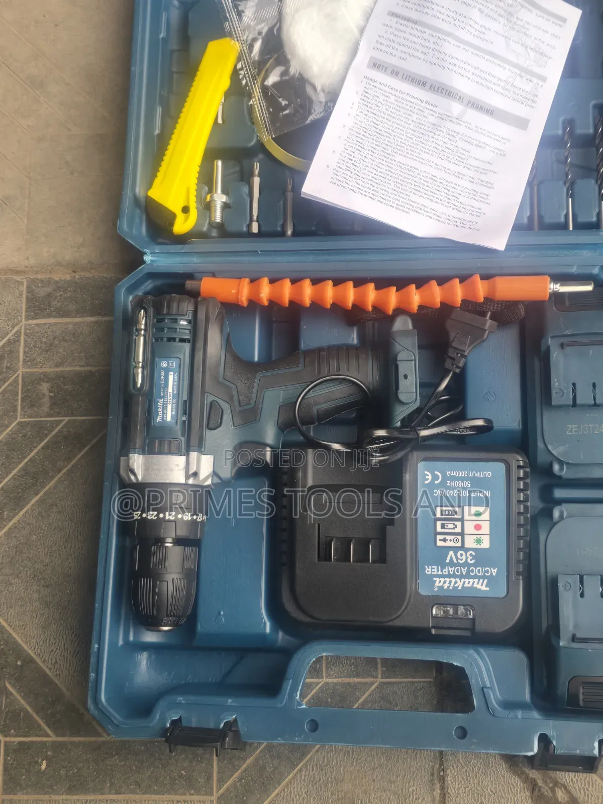 Makita Rechargeable Drill Kit | Cordless Drill