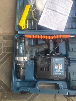 Makita Rechargeable Drill Kit | Cordless Drill